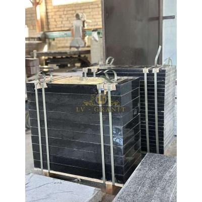 Памятники з граніту, граніт оптом від LV-Granit